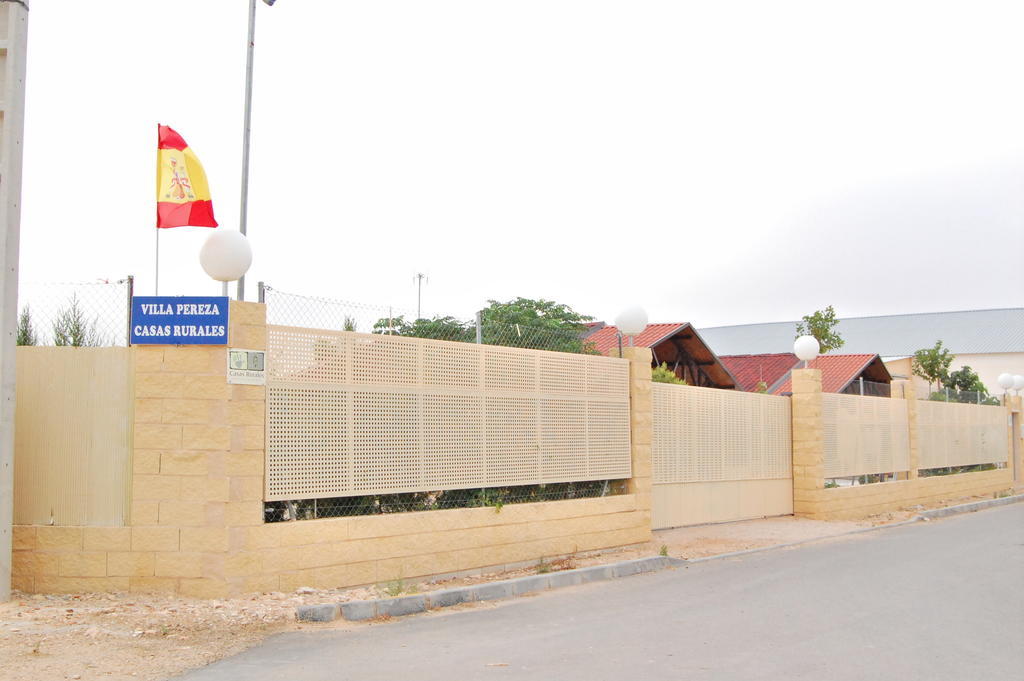 Casas Rurales Villa Pereza Casas De Los Pinos المظهر الخارجي الصورة
